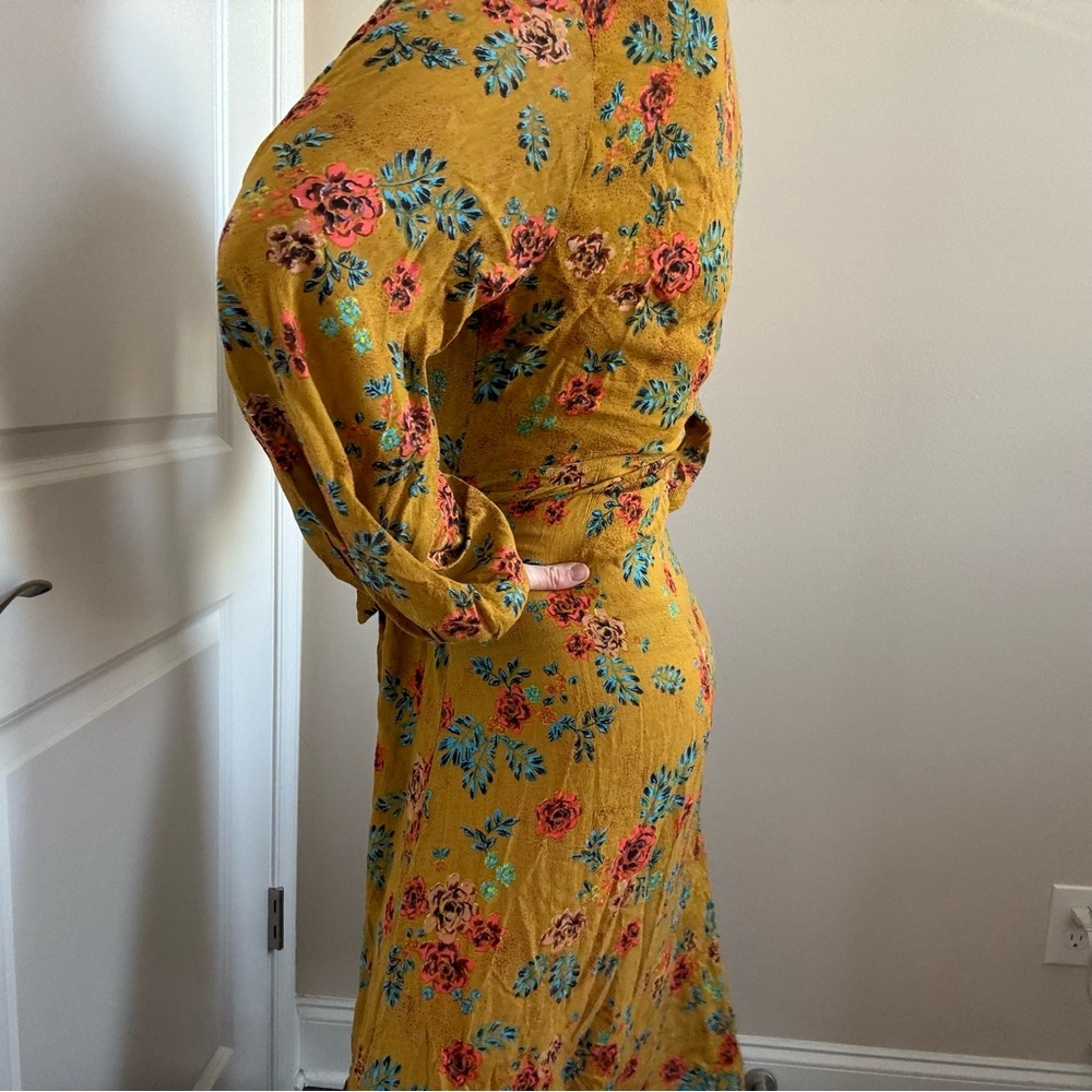 Faithfull the Brand x Anthropologie Le Figuaro Wrap Dress Long Sleeve - Picture 5 of 14
